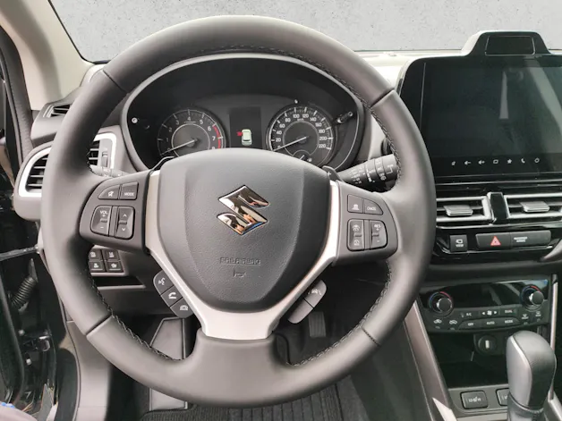 Suzuki S-Cross 1.4 T Compact Top Hybrid 4x4