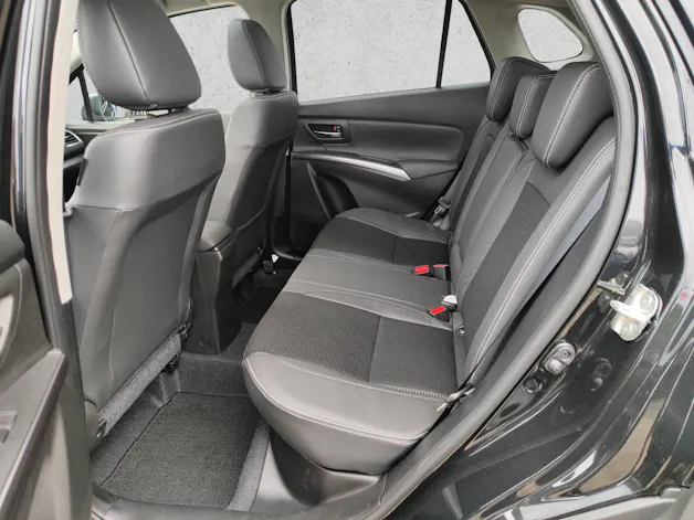 Suzuki S-Cross 1.4 T Compact Top Hybrid 4x4