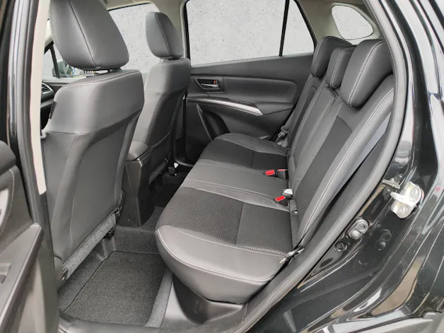 Suzuki S-Cross 1.4 T Compact Top Hybrid 4x4