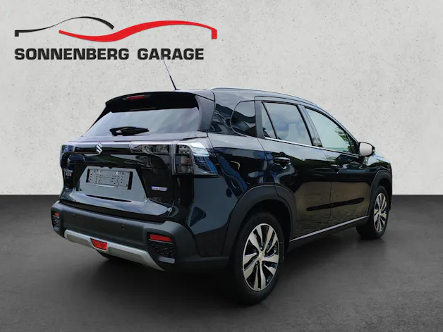 Suzuki S-Cross 1.4 T Compact Top Hybrid 4x4