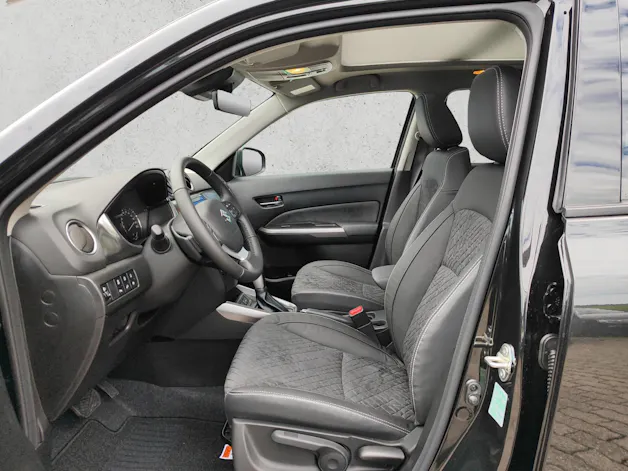 Suzuki Vitara 1.4 T Compact Top Hybrid 4x4