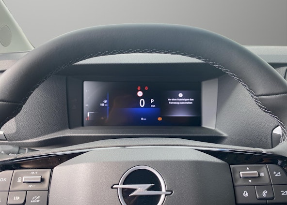 Vehicle image 5 Vehicle image 5