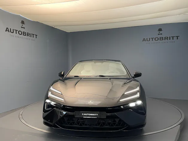 Lotus Emeya S