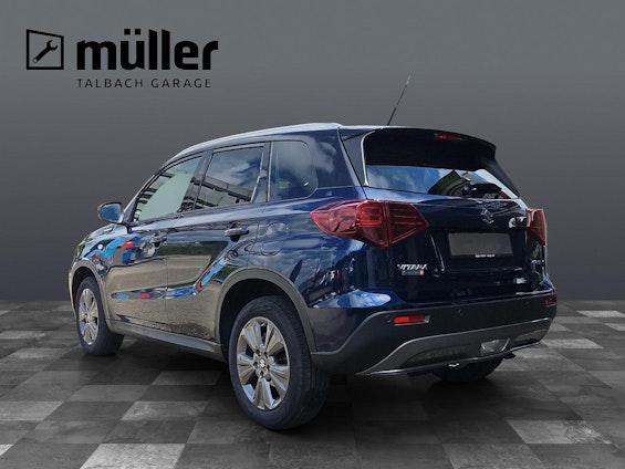 Vehicle image 3 Vehicle image 3