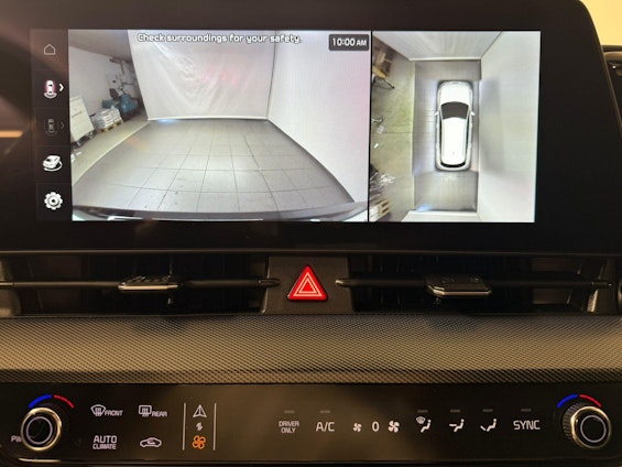 Vehicle image 12 Vehicle image 12