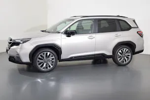 Subaru Forester Station 2.0i e-Boxer Luxury