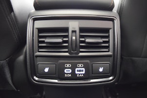 Vehicle image SUBARU Forester Station 2.0i e-Boxer Luxury