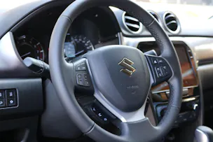 Suzuki Vitara 1.4 T Compact+ Hybrid 4x4