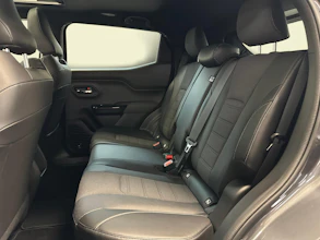 https://vehicle.imgix.net/3961932/2f79b918-78e4-4539-b3d1-aebe1cec2dfe.jpg