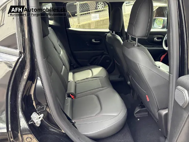 Jeep Renegade 1.3 Trailhawk Plus 4x