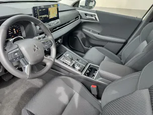 Mitsubishi Outlander 2.4 PHEV Inform 4x4