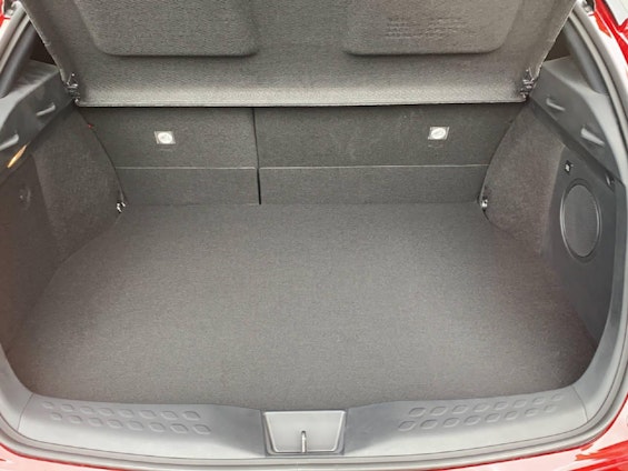 Vehicle image 9 Vehicle image 9