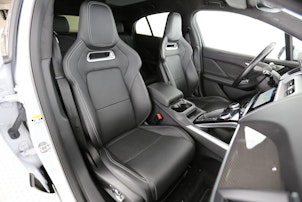Vehicle image JAGUAR I-Pace EV400 HSE AWD