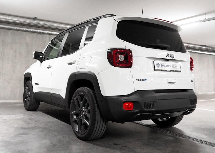 Vehicle image JEEP RENEGADE