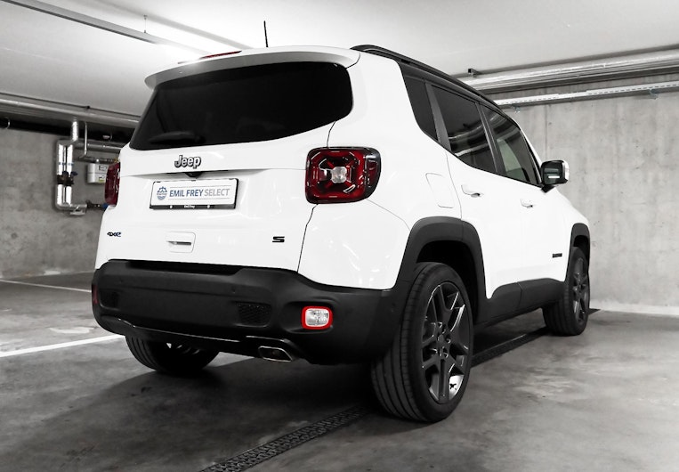 Vehicle image JEEP RENEGADE