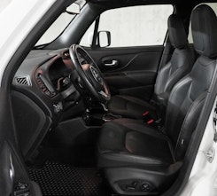 Vehicle image JEEP Renegade 1.3 S 4xe