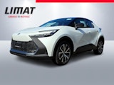 First vehicle image