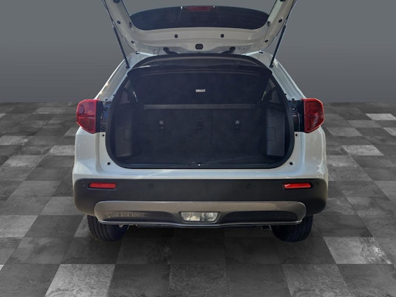 Vehicle image 11 Vehicle image 11