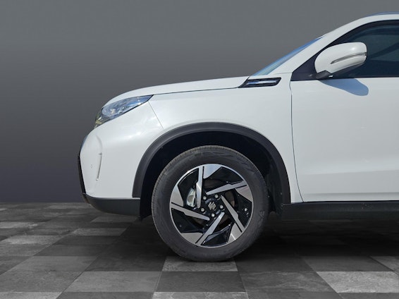 Vehicle image 12 Vehicle image 12