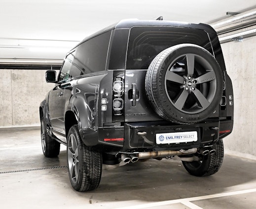 Vehicle image 16 Vehicle image 16