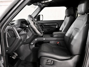 Vehicle image LAND ROVER Defender 90 5.0 V8 SC Carpathian Edition