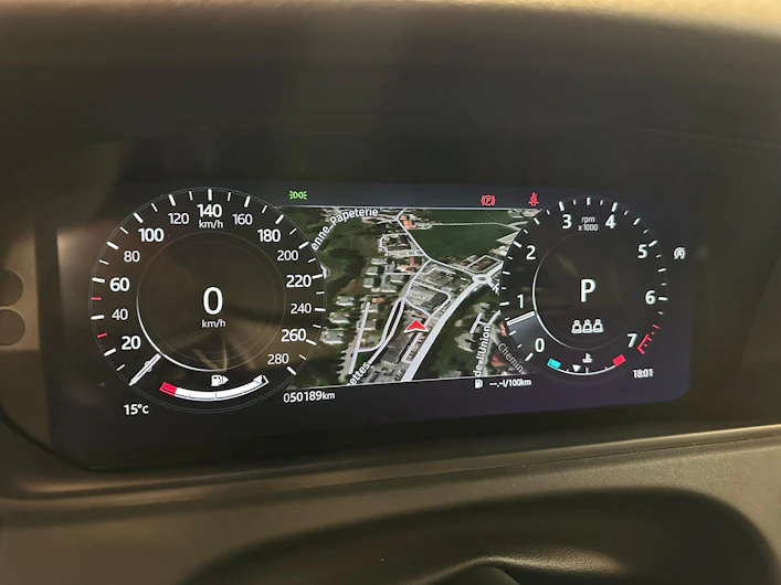 image du véhicule LAND ROVER RANGE ROVER VELAR
