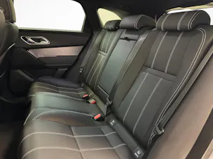 Land Rover Range Rover Velar 2.0 T R-Dynamic SE