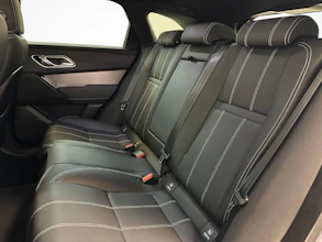 https://vehicle.imgix.net/3962203/6a9f4372-f6b2-469d-96c5-f15b9cd54595.jpg