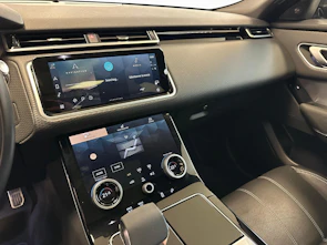 image du véhicule LAND ROVER Range Rover Velar 2.0 T R-Dynamic SE