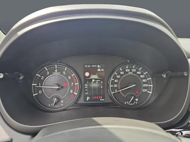 Suzuki S-Cross 1.4 T Compact Top Hybrid 4x4