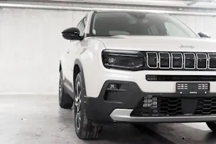 Jeep Avenger Summit / Leasing à partir de 0.99%