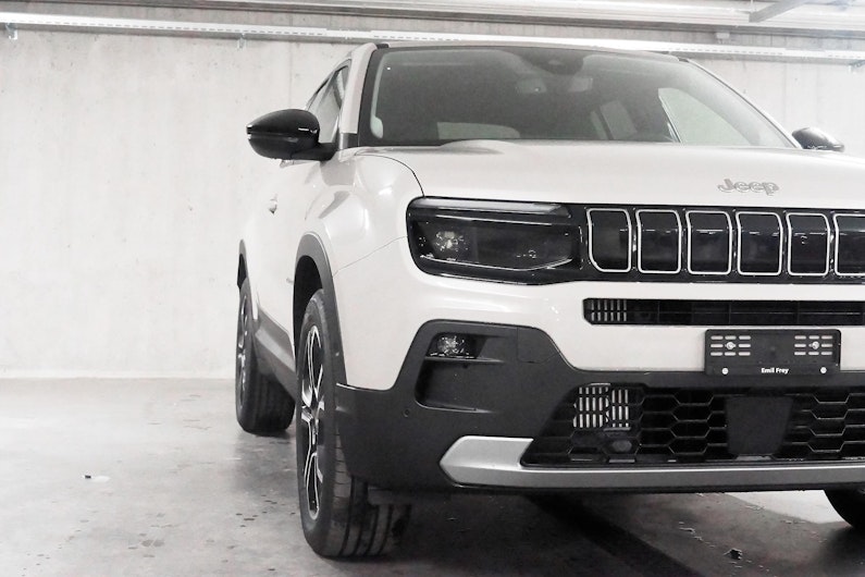 Vehicle image JEEP AVENGER