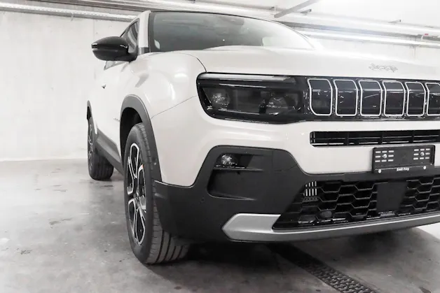 Jeep Avenger Summit / Leasing à partir de 0.99%
