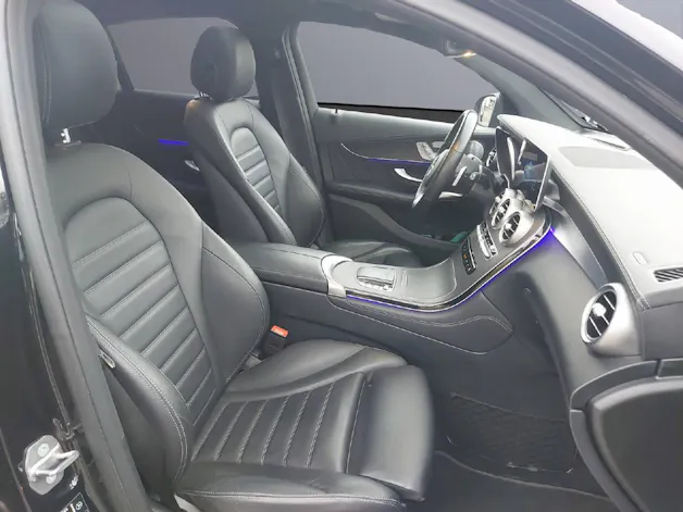 Mercedes-Benz GLC-Klasse Coupé GLC 220 AMG Line