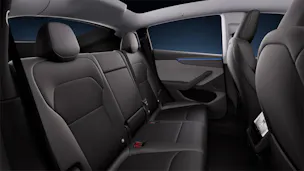 Tesla Model Y Premium Maximale Reichweite Allradantrieb