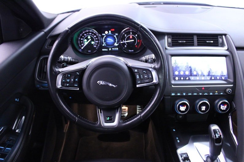 Vehicle image JAGUAR E-PACE