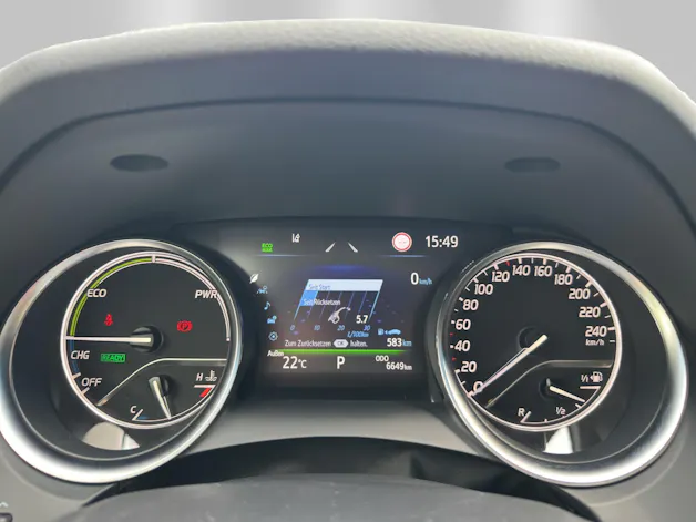 Toyota Camry 2.5 HSD e-CVT com.