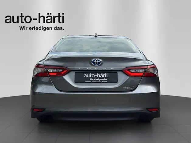 Toyota Camry 2.5 HSD e-CVT com.