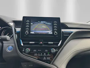 Toyota Camry 2.5 HSD e-CVT com.