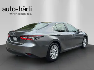 Toyota Camry 2.5 HSD e-CVT com.
