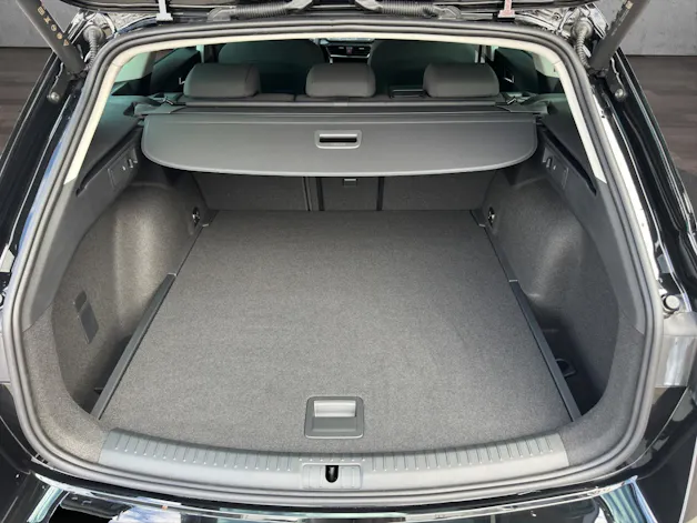 SEAT Leon ST 1.5 eTSI mHEV DSG Style