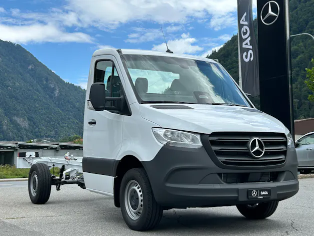 Mercedes-Benz Sprinter 317 CDI BASE CH Standard