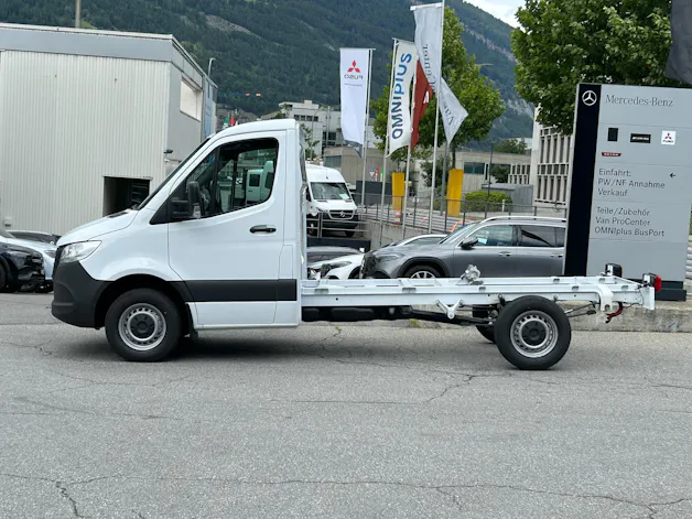 Mercedes-Benz Sprinter 317 CDI BASE CH Standard