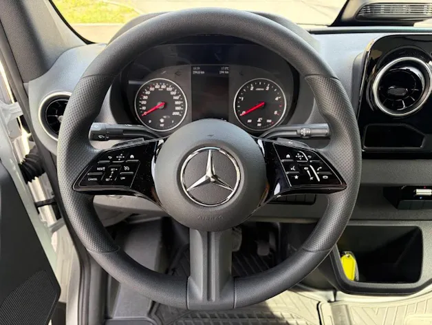 MERCEDES-BENZ Sprinter 317 CDI BASE Blache / Hebebühne