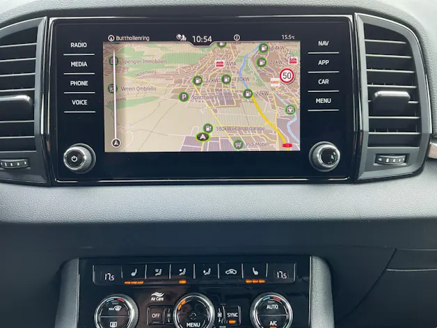 Škoda Karoq 1.5 TSI Selection DSG