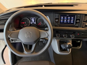 Vehicle image VW T6.1 Kaw. 3000 2.0 TDI 110