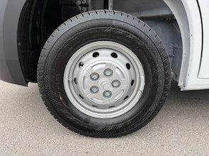 Vehicle image CITROEN Jumper Kaw. 35 L3H3 2.2 BlueHDi 140 S/S