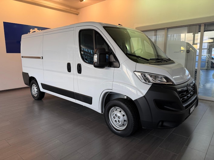 Vehicle image OPEL MOVANO