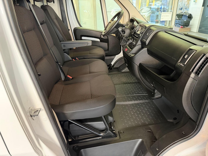 Vehicle image OPEL MOVANO