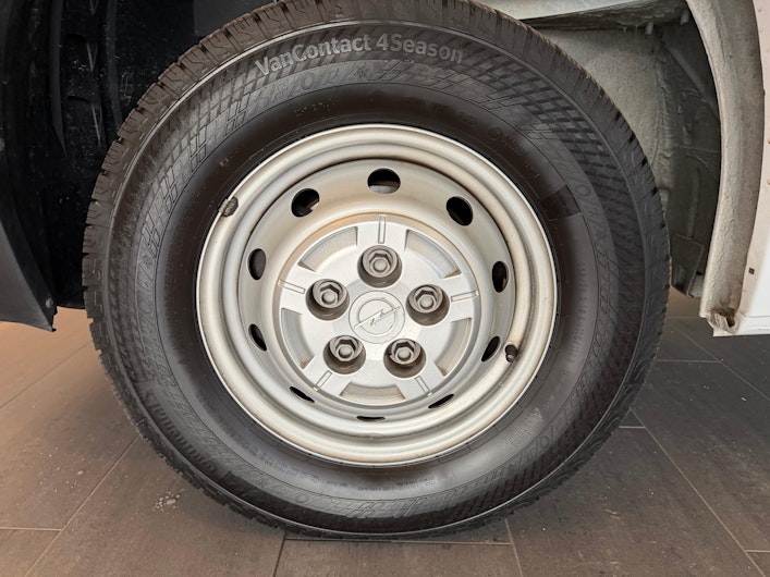 Vehicle image OPEL MOVANO